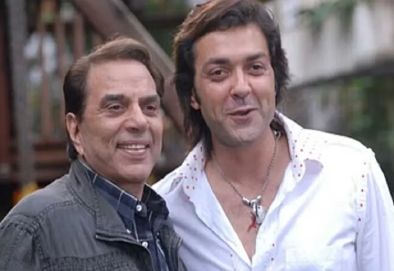 'दोस्तों मेरा बॉब अच्छे रोल के लिए रेडी', अभिनेता धर्मेंद्र ने शेयर किया बॉबी देओल का वर्कआउट वीडियो