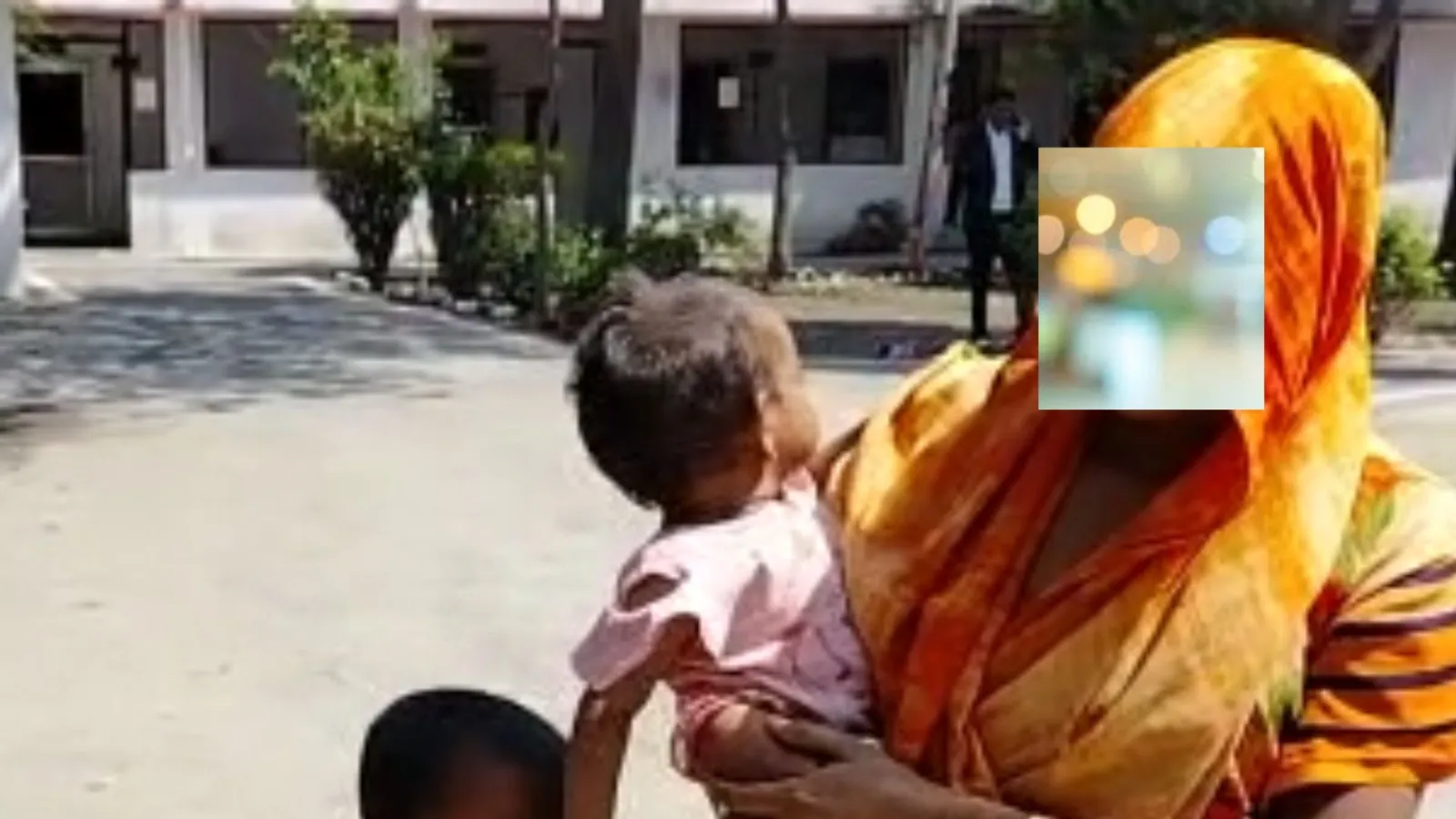 बरेली : शादी का झांसा देकर विधवा व अंधी महिला से करता रहा शारीरिक शोषण, पीड़िता ने लगाई न्याय की गुहार 