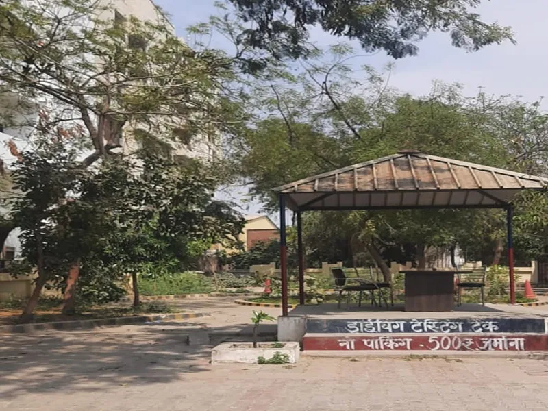 लखनऊ: बिना एग्जाम और टेस्ट दिए पांच हजार लोग बन जा रहे ड्राइविंग लाइसेंस धारक, जानिए कैसे