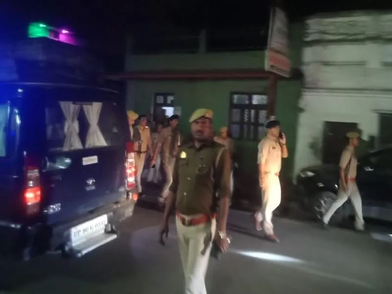 उमेश पाल हत्याकांड: जफर की बहन के घर पुलिस अफसरों का छापा, बांदा विकास प्राधिकरण ने भी भेजा नोटिस