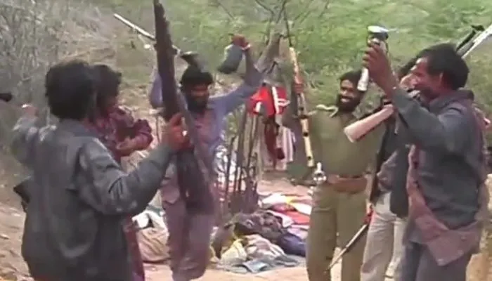 Holi 2023: Etawah के इस गांव के लोग आज भी नहीं भूल पा रहे खून की होली, वर्ष 2006 में हुआ था ऐसा, जो बन गया यादगार