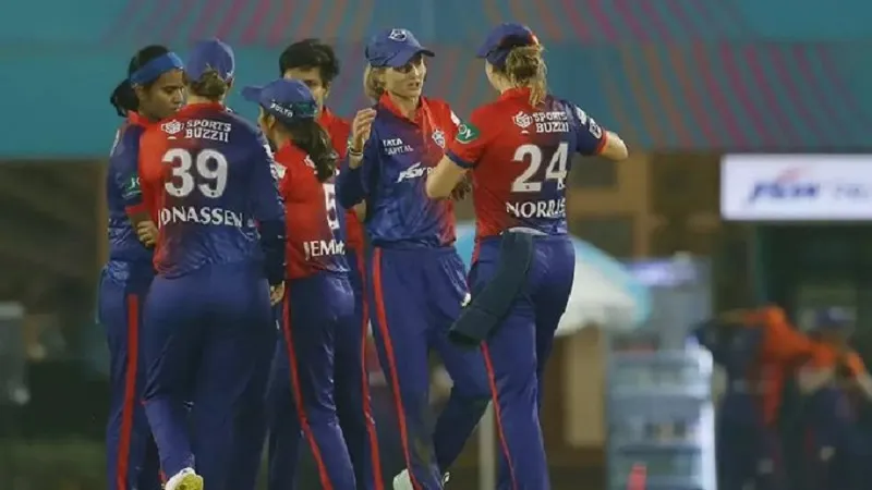 WPL 2023 : दिल्ली ने बैंगलोर को 60 रन से रौंदकर किया चारों खाने चित्त, शैफाली वर्मा के बाद तारा नॉरिस चमकीं