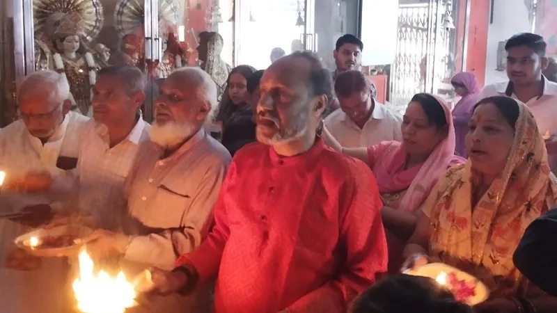 मुरादाबाद : रामनवमी पर हनुमान चालीसा का पाठ, हर ओर जय श्रीराम की गूंज