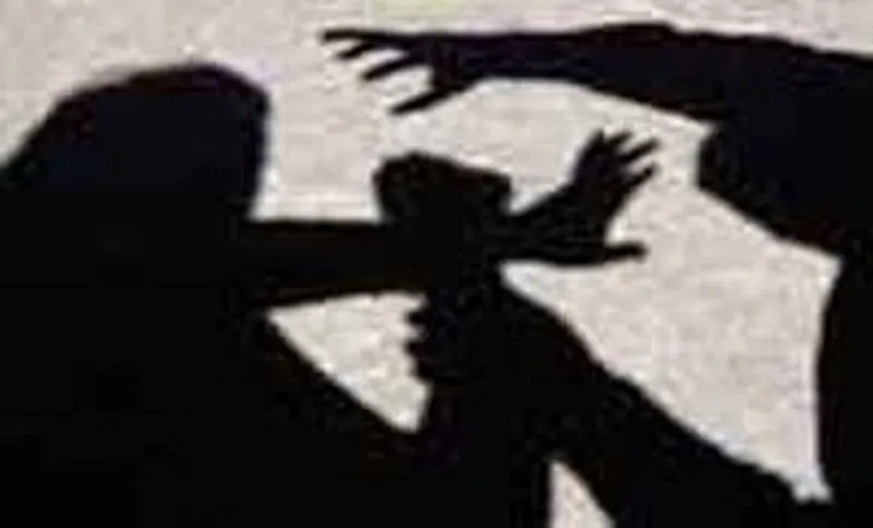 हल्द्वानी: नशेड़ी देवर ने भाभी को पीटा, बचाने आए भाई को धुना