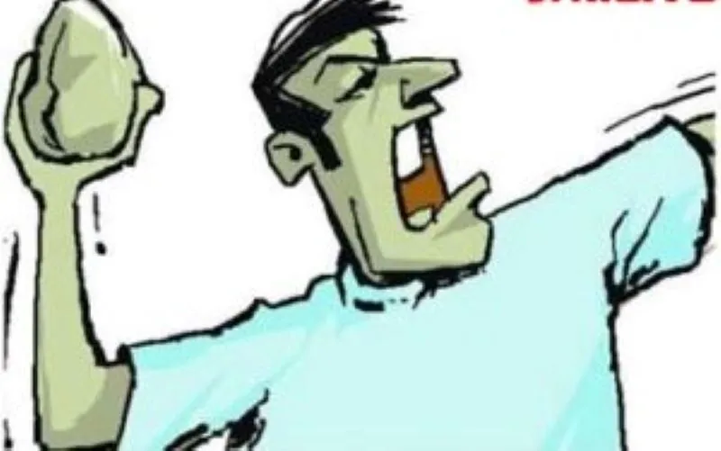 रुद्रपुर: युवक पर ईंट-पत्थर से हमला कर किया अधमरा