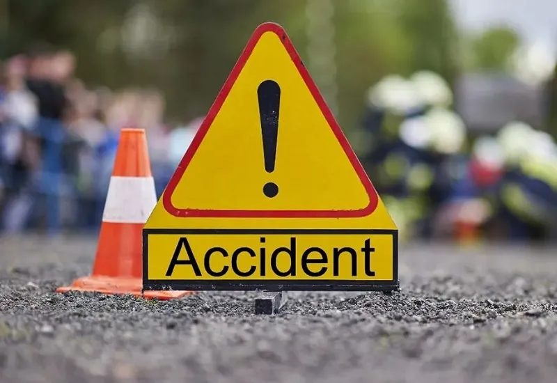 रामपुर : अज्ञात वाहन ने बाइक में मारी टक्कर, दो युवकों की मौके पर मौत...परिवार में कोहराम