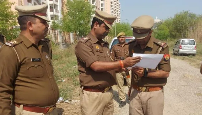 SP MLA Irfan Solanki की 11 करोड़ की संपत्ति की गई जब्त, Kanpur Police ने गाजियाबाद और ग्रेटर नोएडा में की कार्रवाई