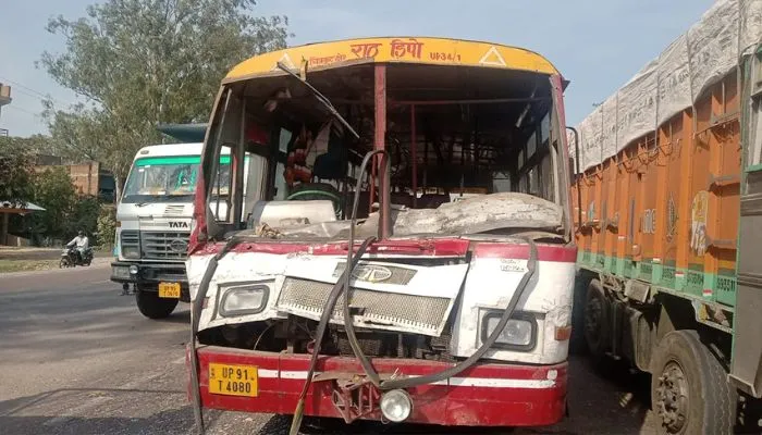 Unnao Accident : सड़क हादसों में तीन की मौत व तीन घायल, परिजनों का रो-रोकर बुरा हाल
