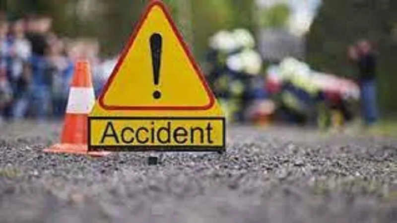 Myanmar Accident: म्यांमार में बस पलटने से पांच लोगों की मौत, 30 घायल 
