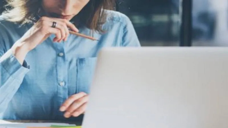 काम में तलाशनी है खुशी तो यहां देख लें ये 7 उपाय