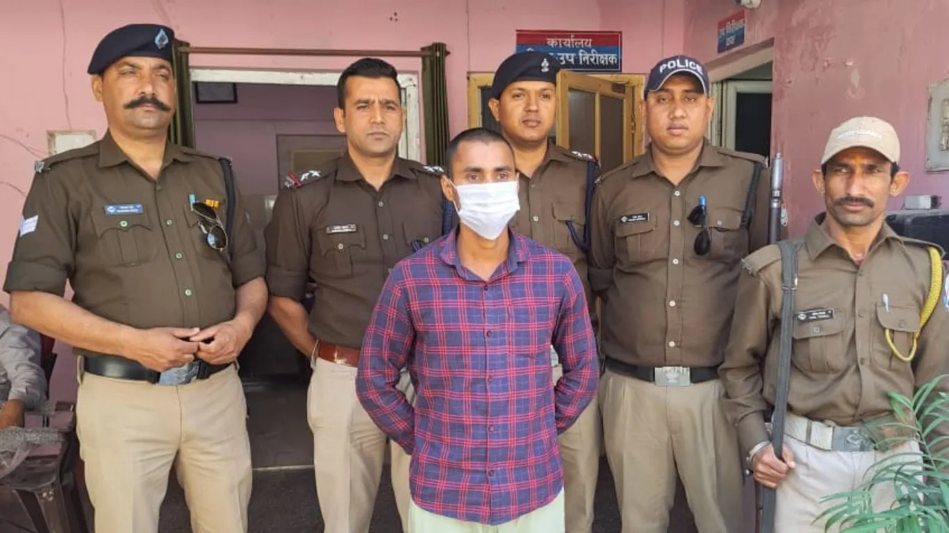 रामनगरः डिजिटलाइजेशन के दौर में भी फर्जीवाड़ा, प्रमाणपत्र पर CISF में नौकरी, खुलासा, इनाम और फिर गिरफ्तार