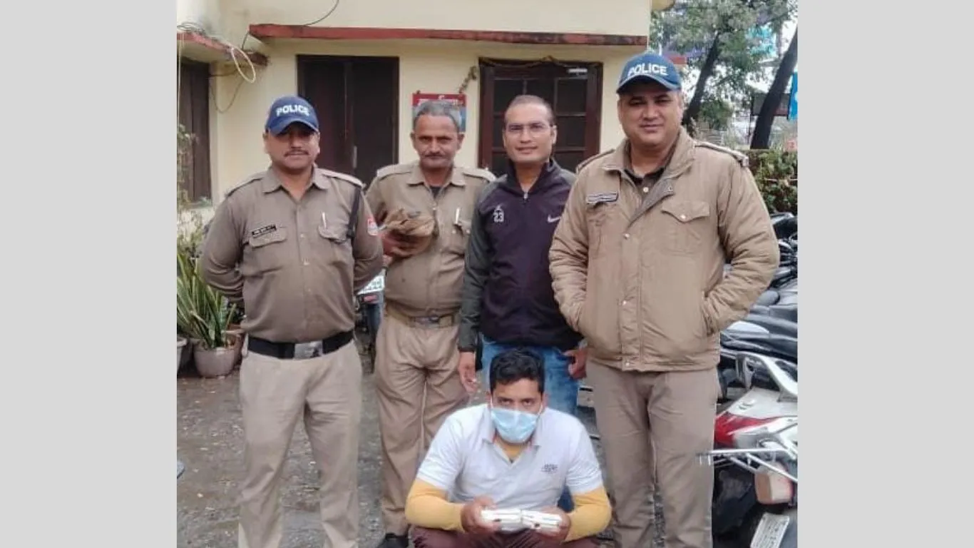 हल्द्वानीः बड़ा खुलासा, एक ही चोर ने उड़ाए थे दोनों ज्वैलरी शोरूम से आभूषण