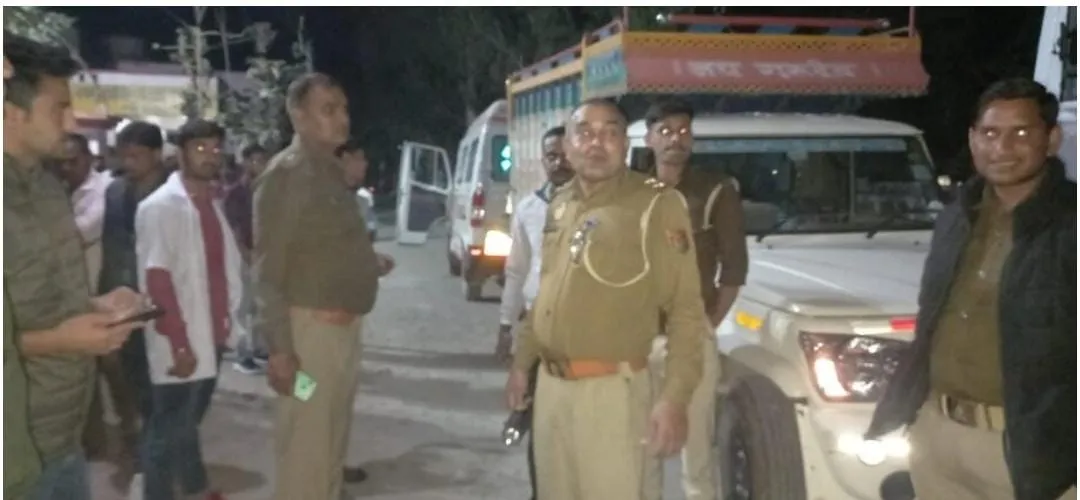 पीलीभीत: अज्ञात वाहन की टक्कर से बाइक सवार चाचा-भतीजे की मौत