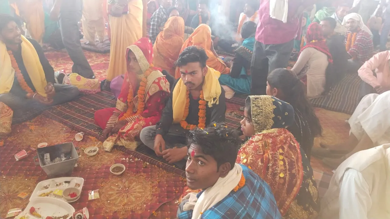 बरेली: सामूहिक विवाह समारोह का आयोजन, सहारा मैदान में एक दूजे के हुए 1781 जोड़े 