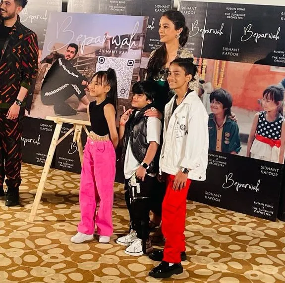 रामनगर: लिटिल चैम्प सोमांश  का मुंबई में पहला म्यूजिक वीडियो लॉन्च