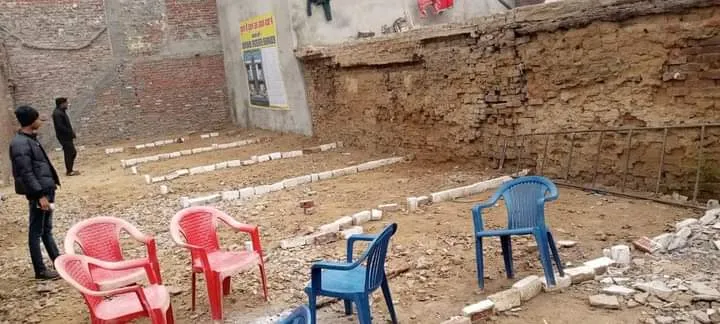 शाहजहांपुर: शहर में नजूल की भूमि पर कब्जे का फोटो वायरल, रिपोर्ट दर्ज करने की मांग