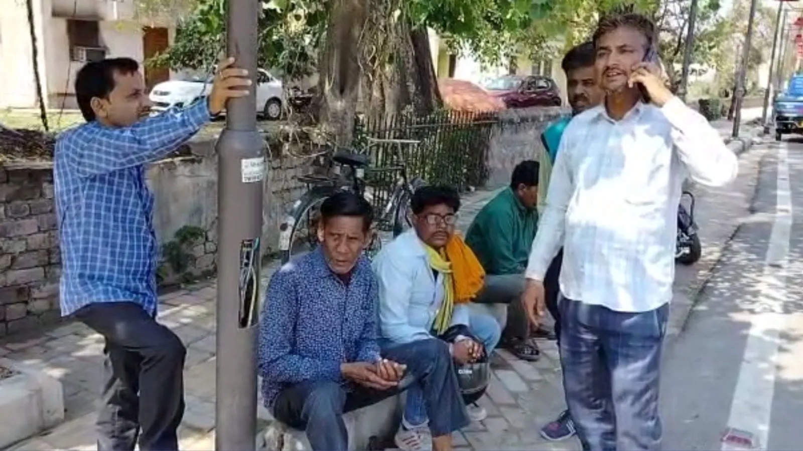 बरेली : शख्स को लाठी-डंडों से पीटा, अस्पताल में इलाज के दौरान मौत 