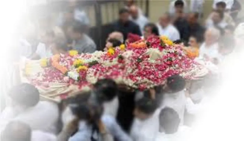 रुड़की: आखिरी स्नान कराते वक्त अर्थी से उठकर बोल पड़ा मृतक 