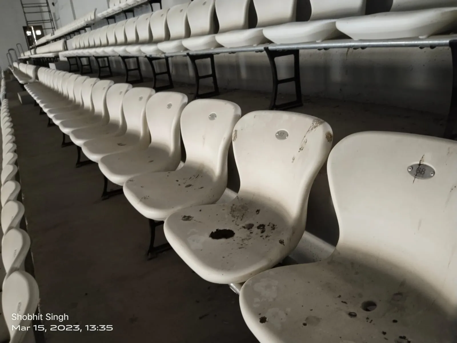 हल्द्वानी: अरबों की लागत से बना अंतरराष्ट्रीय स्टेडियम हुआ बदहाल