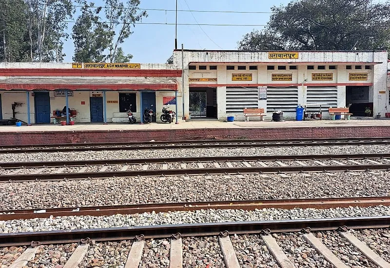 मुरादाबाद : एक साल में अगवानपुर में तैयार हो जाएगी लूप लाइन, रेलवे ने शुरू कराया कार्य