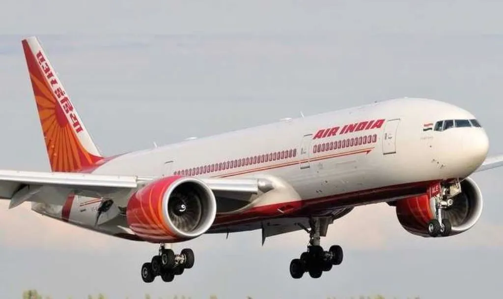 विमान में पेशाब करने का मामला: महिला ने न्यायालय से एसओपी संबंधी निर्देश देने का किया अनुरोध 