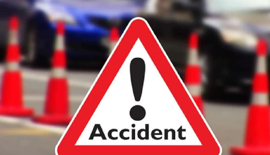 जावरा विसर्जन करने जा रहे लोगों को जीप ने कुचला, दो की मौत, तीन घायल