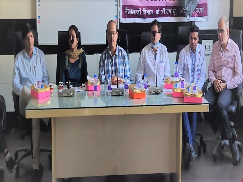 सिर्फ लालू की बेटी रोहिणी ही नहीं, बल्कि इन महिलाओं ने भी किडनी डोनेट कर बचाई अपने बेटों और पति की जिंदगी, केजीएमयू के चिकित्सकों ने किया सम्मान