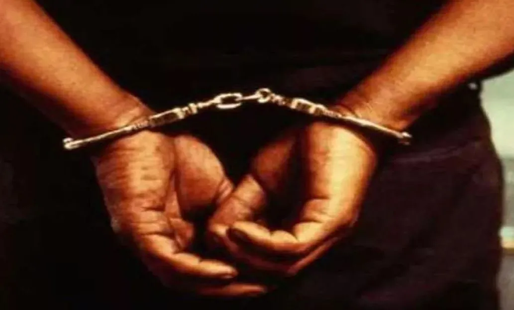 छत्तीसगढ़: बीजापुर में दो नक्सली गिरफ्तार, विस्फोटक बरामद 