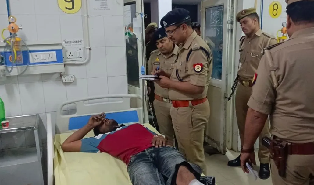 मुरादाबाद: मुठभेड़ में पुलिस ने पकड़ा 25 हजार का इनामी गोतस्कर, साथी फरार