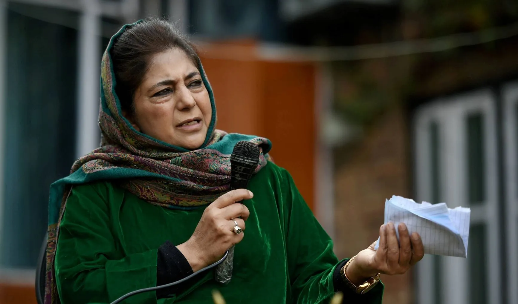 भारत में स्थिति पाकिस्तान से अलग नहीं, BJP सरकार विपक्षी नेताओं को डाल रही जेल में : महबूबा मुफ्ती