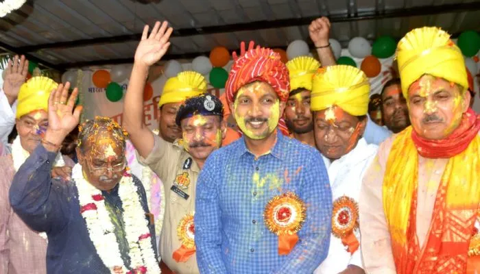 डीएम विशाख जी अय्यर, पुलिस कमिश्नर बीपी जोगदण्ड भी मेले में पहुंचे।