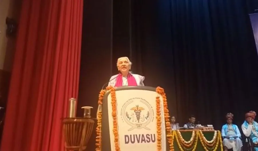 मथुरा: किसानों की आमदनी दोगुनी करने पशुधन बढ़ाना आवश्यक- आनंदीबेन पटेल