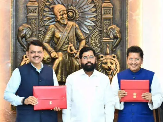 महाराष्ट्र : अप्रैल तक भरे जायेंगे 30,000 शिक्षकों के पद, साल में दो बार होगी टीएआईटी की परीक्षा 