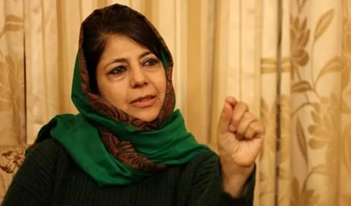 महबूबा मुफ्ती ने की बडगाम हत्या के आरोपी के लिए मौत की सजा की मांग 