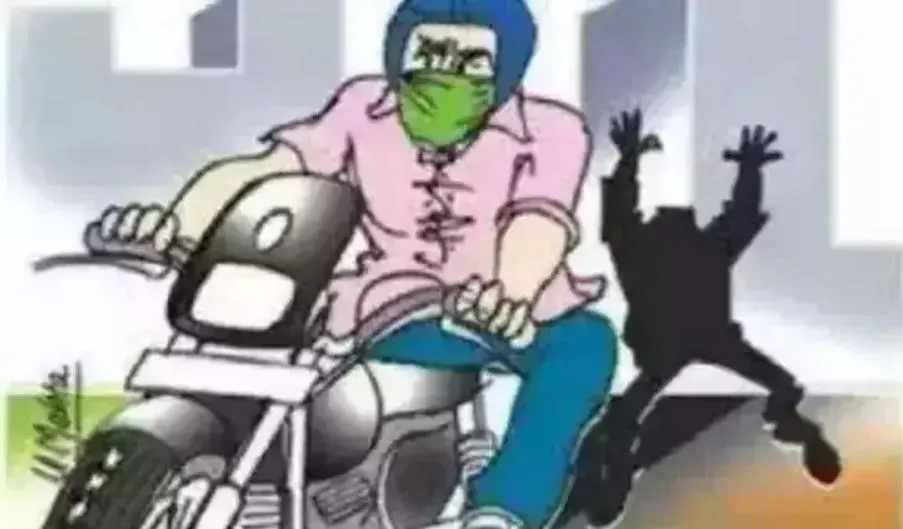 संभल: बाइक सवारों ने दुकानदार की जेब से 25 हजार उड़ाए 