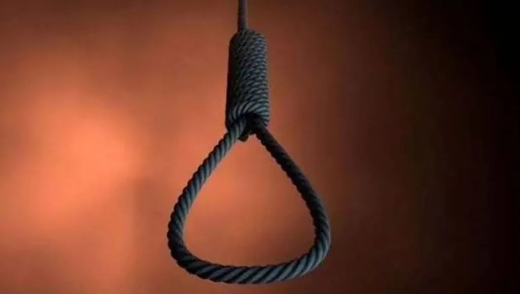 बदायूं: प्रेमी युगल ने फंदा लगाकर दी जान, परिवार में मचा कोहराम