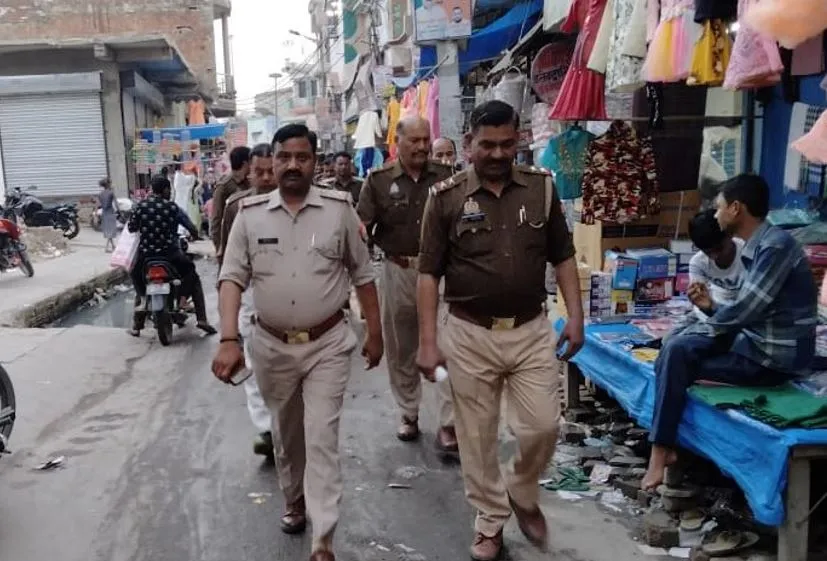 शाहजहांपुर: लाट साहब के जुलूस को संपन्न कराने के लिए पुलिस अलर्ट 