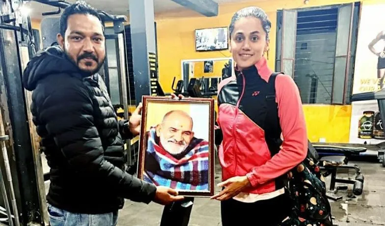 भीमताल में शूटिंग कर लौटीं अभिनेत्री तापसी पन्नू 