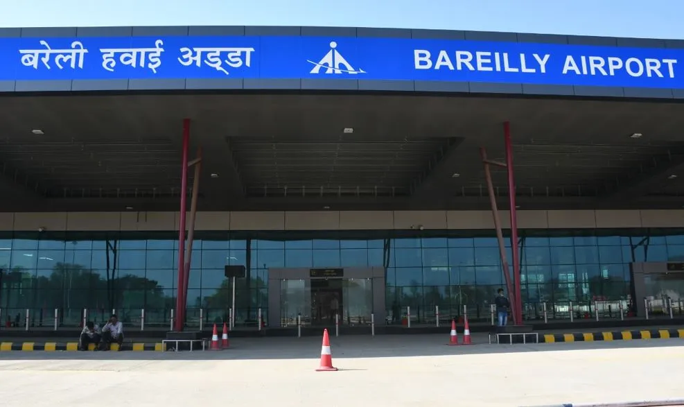 बरेली: घरेलू उड़ानों के साथ एयर ट्रैफिक भी बढ़ा, लखनऊ-चेन्नई फ्लाइट की मांग तेज