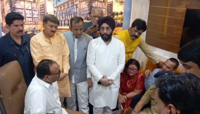 अतीक अहमद को अन्य मामलों में भी दिलायेंगे कड़ी सजा : ब्रजेश पाठक