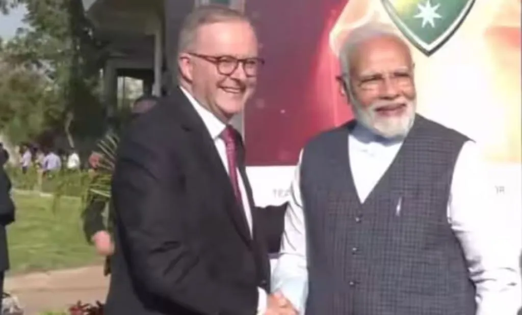 भारत-ऑस्ट्रेलिया टेस्ट मैच से पहले प्रधानमंत्री ने अल्बनीज को नरेन्द्र मोदी स्टेडियम दिखाया 