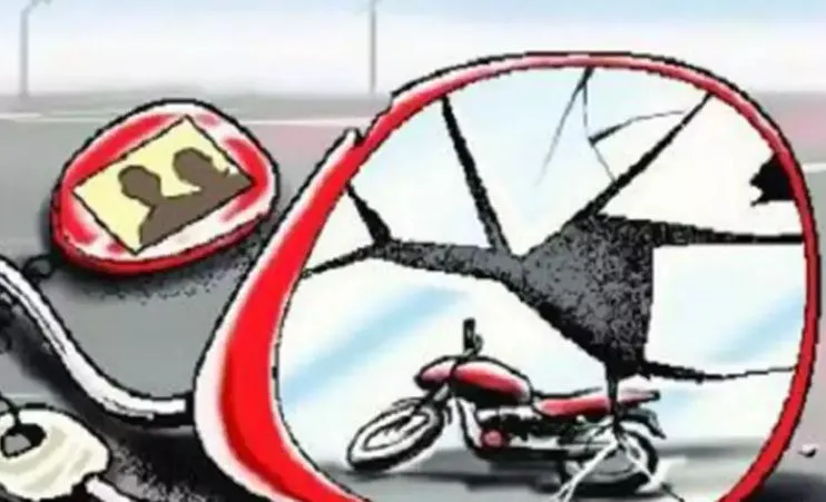 पीलीभीत: आमने-सामने टकराई बाइक, मासूम समेत दो की मौत