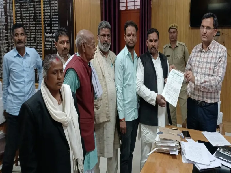 अयोध्या : ओला व अतिवृष्टि को लेकर जल्द दिया जाये मुआवजा, रालोद ने सीएम को भेजा ज्ञापन