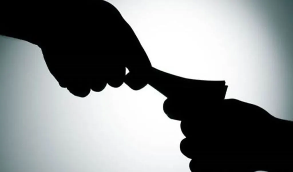 कासगंज: स्वास्थ्य मंत्री के आदेश का नहीं दिख रहा कोई खौफ, जिला अस्पताल में प्रसव कराने के नाम पर हो रही वसूली