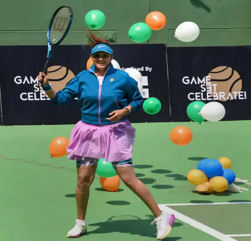 'जहां से करियर शुरू, वहीं खत्म किया', Sania Mirza ने हैदराबाद में खेला फेयरवेल मैच