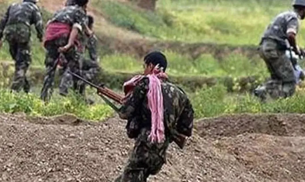 छत्तीसगढ़: नक्सलियों से मुठभेड़ के बाद सुरक्षाबलों ने भारी मात्रा में विस्फोटक किया बरामद 