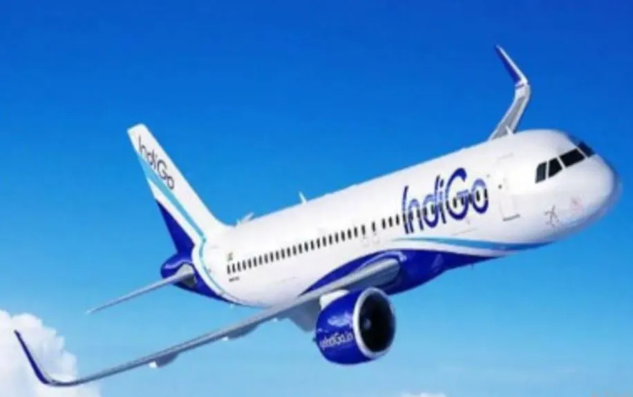 बरेली: 358 रुपये कम हुआ जयपुर फ्लाइट का किराया, एयरपोर्ट पर कटेगा सिर्फ केक