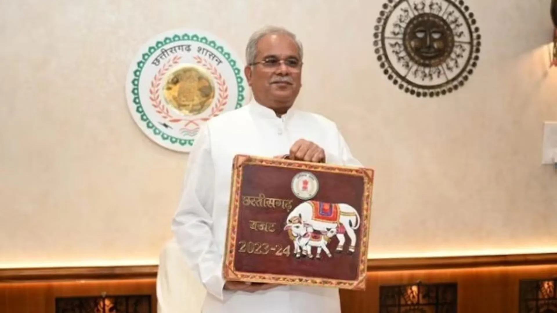 Chhattisgarh Budget: 18 से 35 साल के युवाओं को 2500 मासिक बेरोजगारी भत्ता देगी छत्तीसगढ़ सरकार