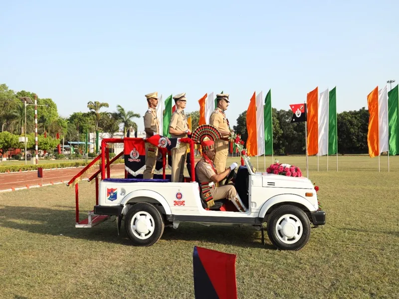 लखनऊ: नौ महीने के प्रशिक्षण के बाद आरपीएफ के 14 उप-निरीक्षक कैडेट्स नौ आरक्षी प्रशिक्षु हुए पास