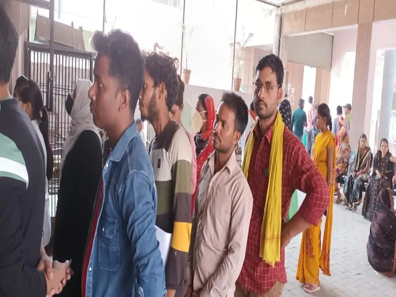 बहराइच में डॉक्टर समेत कोरोना संक्रमितों की संख्या पहुंची सात, बढ़ रहे संक्रमण के बाद भी लोग नहीं लगा रहे मास्क